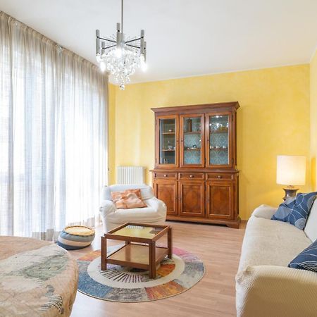 Spacious Apartment At Como Lake Мандельо дел Ларио Екстериор снимка